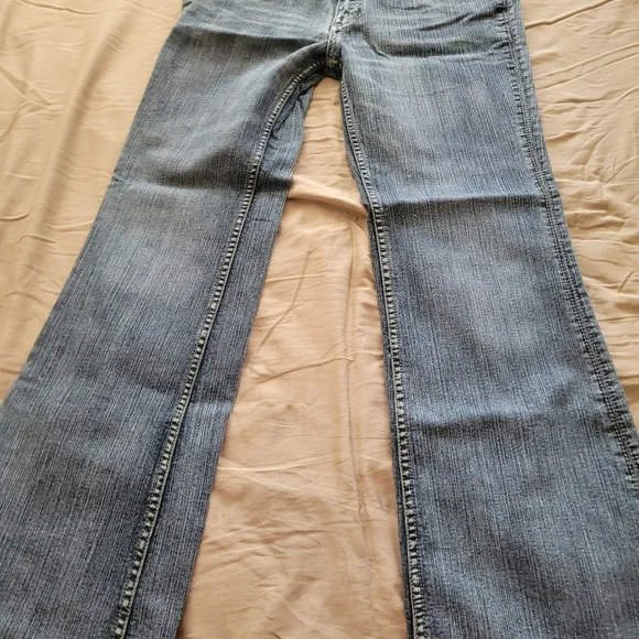 JEANS - Picture 2 of 6